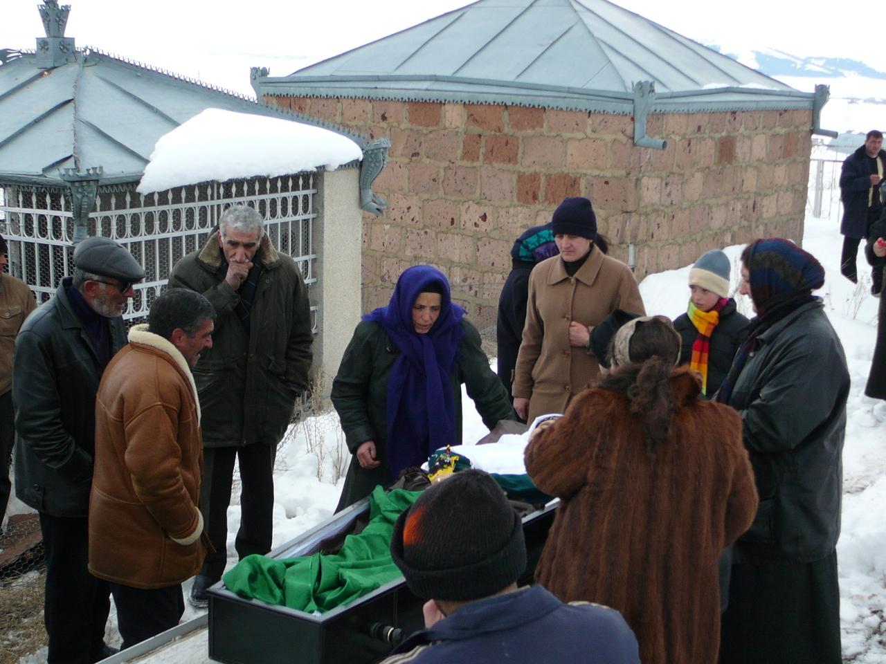 Rexbet's funeral, Alagyaz (February 2007)